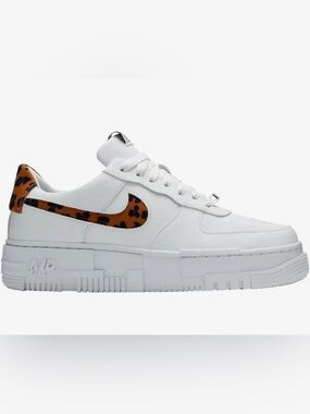 Nike AF1 Air Force one Low pixel SE with Leopard Swoosh size 9